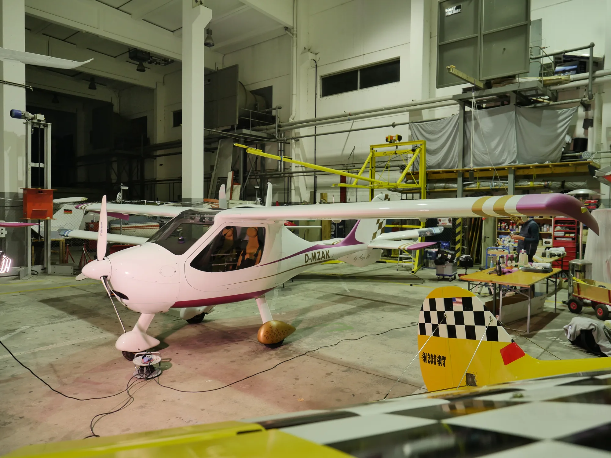 Sportflugzeug Teilfolierung nach Kundenwunsch